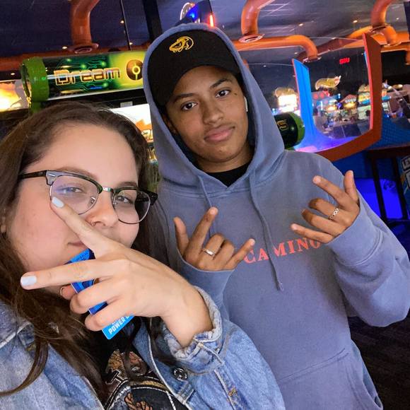 nik_justine